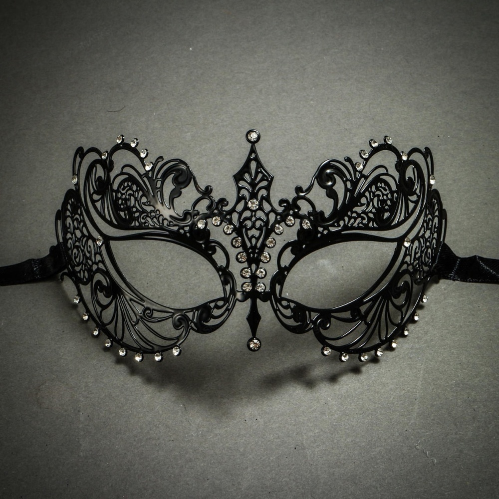Charming Princess Diamond Venetian Masquerade Mask